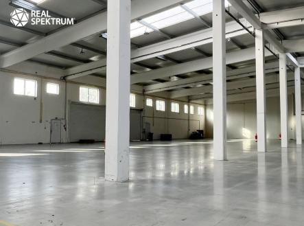 Pronájem komerčního objektu, sklad, 2 000 m²