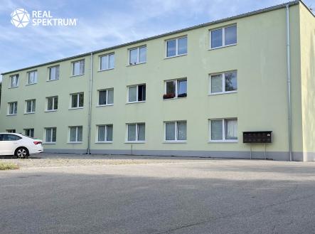 Pronájem komerčního objektu, sklad, 2 000 m²