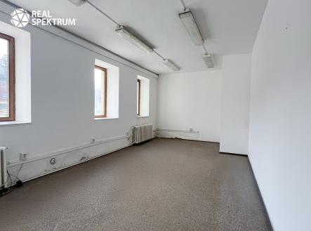 Pronájem komerčního objektu, sklad, 644 m²