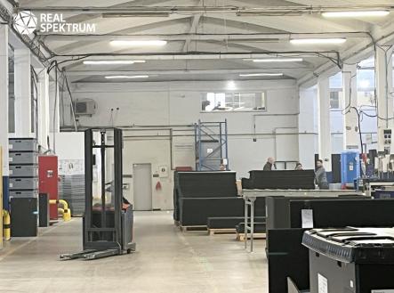 Pronájem komerčního objektu, výroba, 3 454 m²