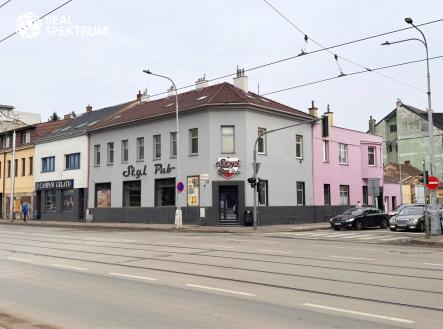 Prodej - nájemní dům, 636 m²