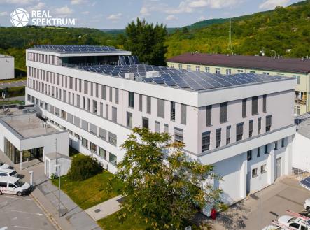 Pronájem kanceláře, 74 m²