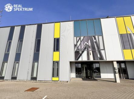 Pronájem kanceláře, 464 m²