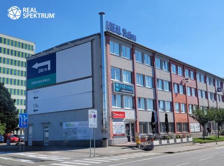 Pronájem kanceláře, 75 m²