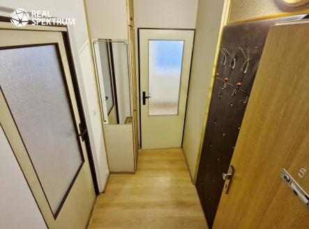 Pronájem bytu, 1+1, 37 m²