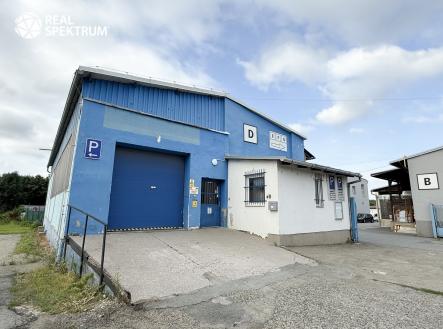 Pronájem - komerční objekt, sklad, 272 m²