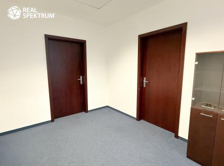 Pronájem kanceláře, 88 m²