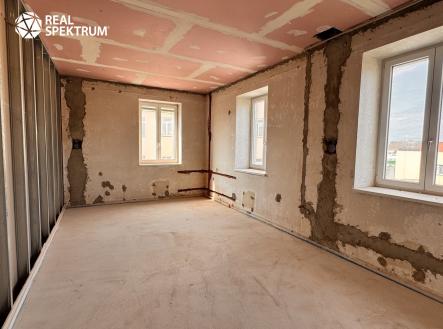 Pronájem komerčního objektu, jiný, 432 m²