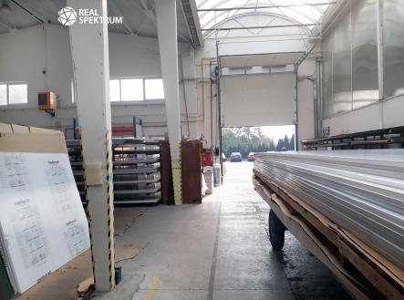 Pronájem komerčního objektu, sklad, 550 m²