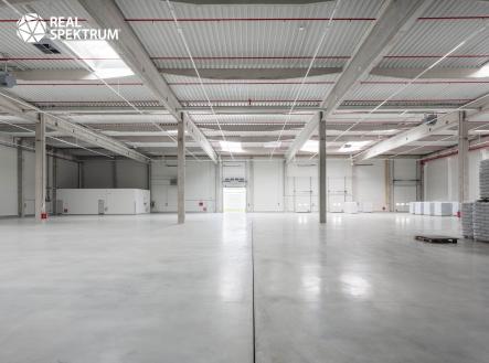 Pronájem komerčního objektu, sklad, 2 904 m²