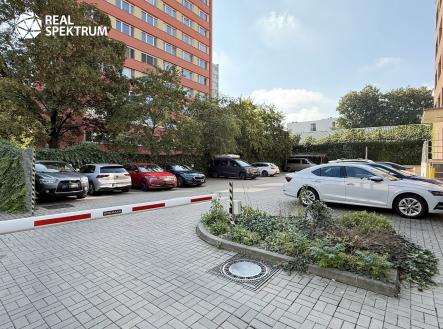 Pronájem obchodní prostor, 157 m²