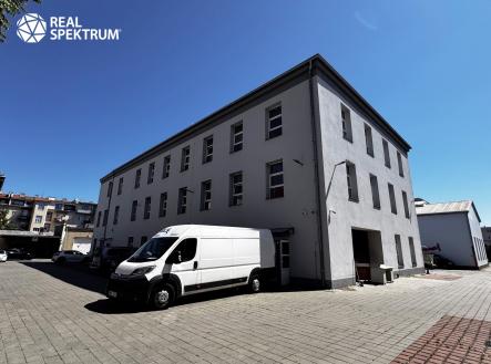 Pronájem komerčního objektu, sklad, 414 m²