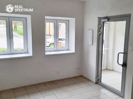 Pronájem obchodní prostor, 50 m²