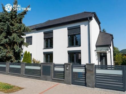 Prodej domu/vily, 210 m²