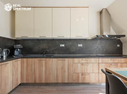 Prodej bytu, 2+kk, 104 m²