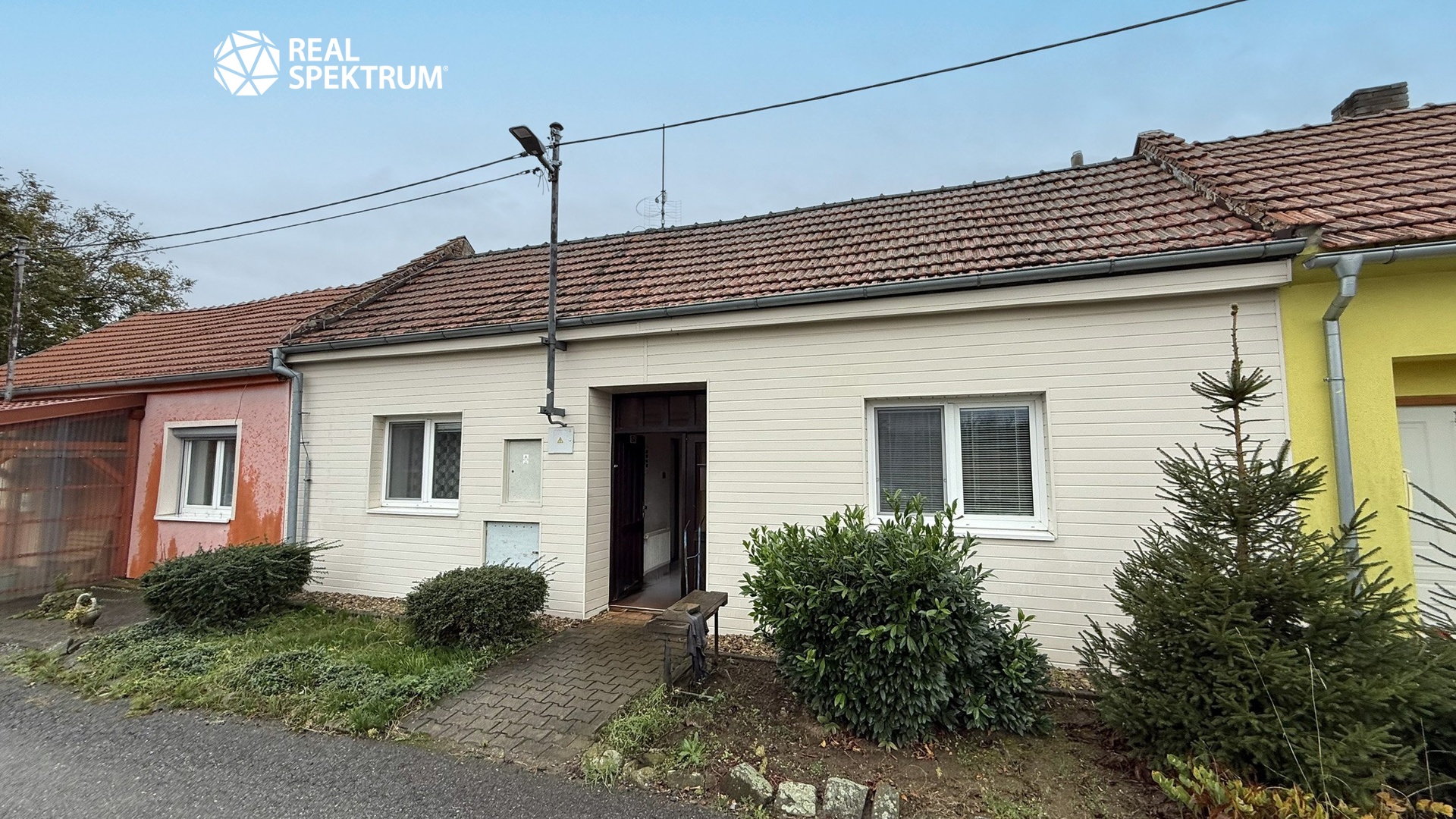 Prodej RD Komořany_02