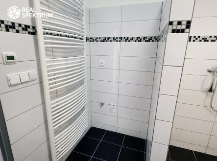 Pronájem kanceláře, 67 m²