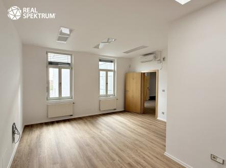 Pronájem kanceláře, 23 m²