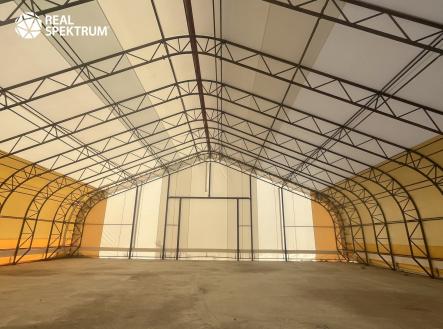 Pronájem komerčního objektu, sklad, 1 200 m²