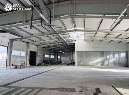 Pronájem komerčního objektu, sklad, 1 505 m²