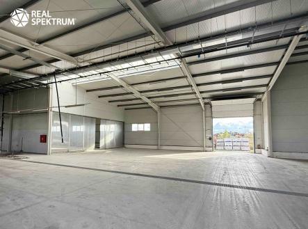 Pronájem komerčního objektu, sklad, 1 505 m²