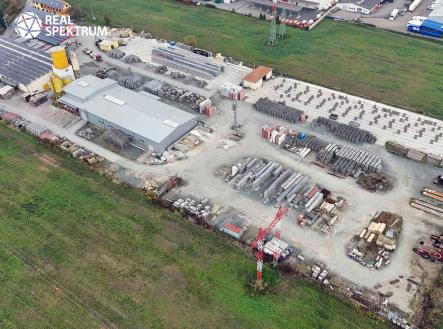 Pronájem pozemku pro komerční výstavbu, 4 100 m²