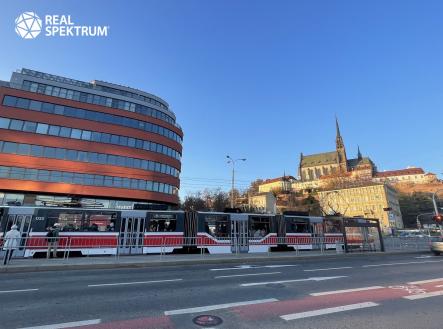 Pronájem kanceláře, 136 m²