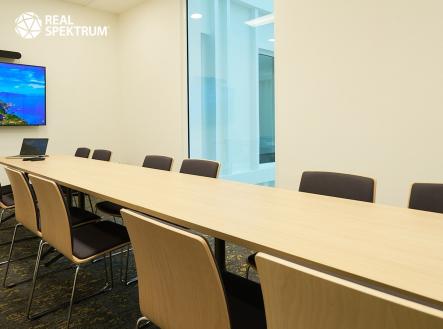 Pronájem kanceláře, 419 m²