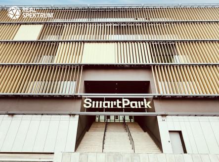 Pronájem kanceláře, 419 m²