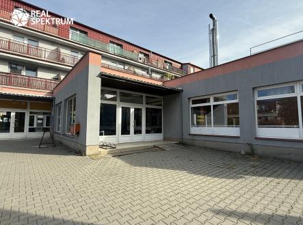 Pronájem obchodní prostor, 110 m²