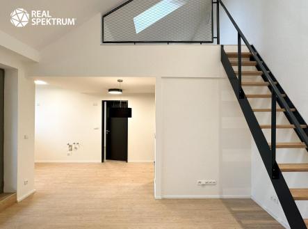 Pronájem bytu, 2+1, 74 m²