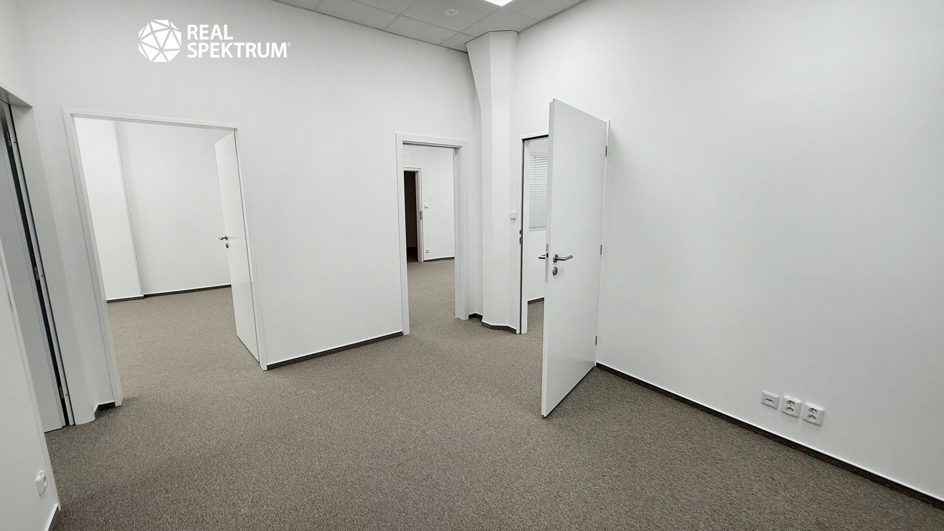 Centrum Šumavská (3)