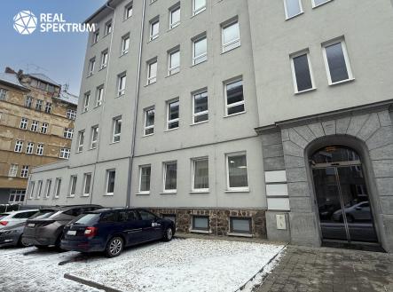 Pronájem kanceláře, 89 m²