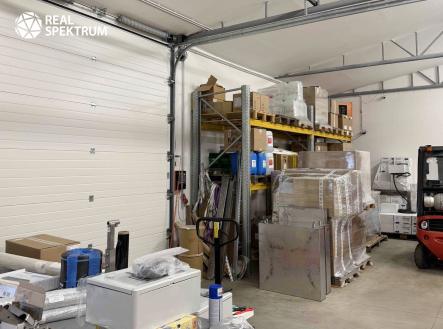 Pronájem komerčního objektu, sklad, 360 m²