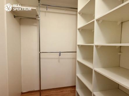 Pronájem bytu, 1+1, 46 m²