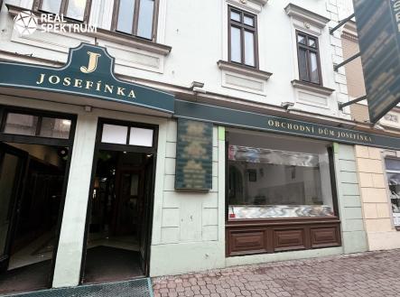 Pronájem obchodní prostor, 117 m²