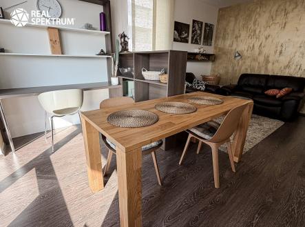 Pronájem bytu, 2+kk, 43 m²