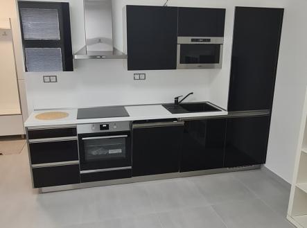 Pronájem bytu, 1+kk, 33 m²