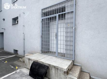 Pronájem komerčního objektu, sklad, 276 m²