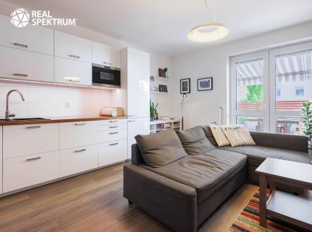 Pronájem bytu, 3+kk, 95 m²