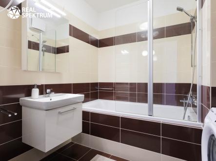 Pronájem bytu, 3+kk, 95 m²