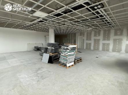 Pronájem kanceláře, 180 m²