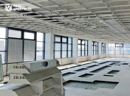 Pronájem kanceláře, 180 m²