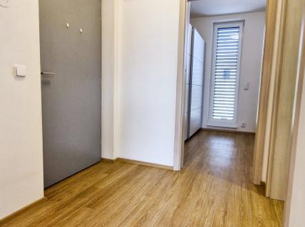Pronájem bytu, 2+kk, 37 m²