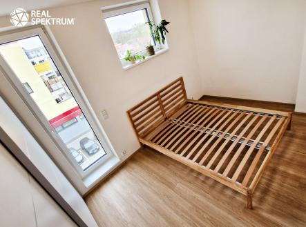 Pronájem bytu, 2+kk, 37 m²