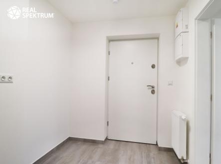 Pronájem bytu, 1+kk, 30 m²
