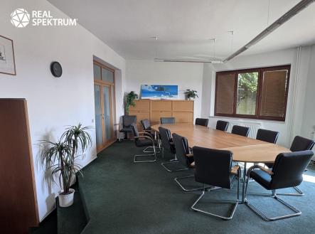Prodej kanceláře, 515 m²