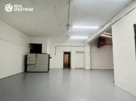Pronájem komerčního objektu, výroba, 698 m²