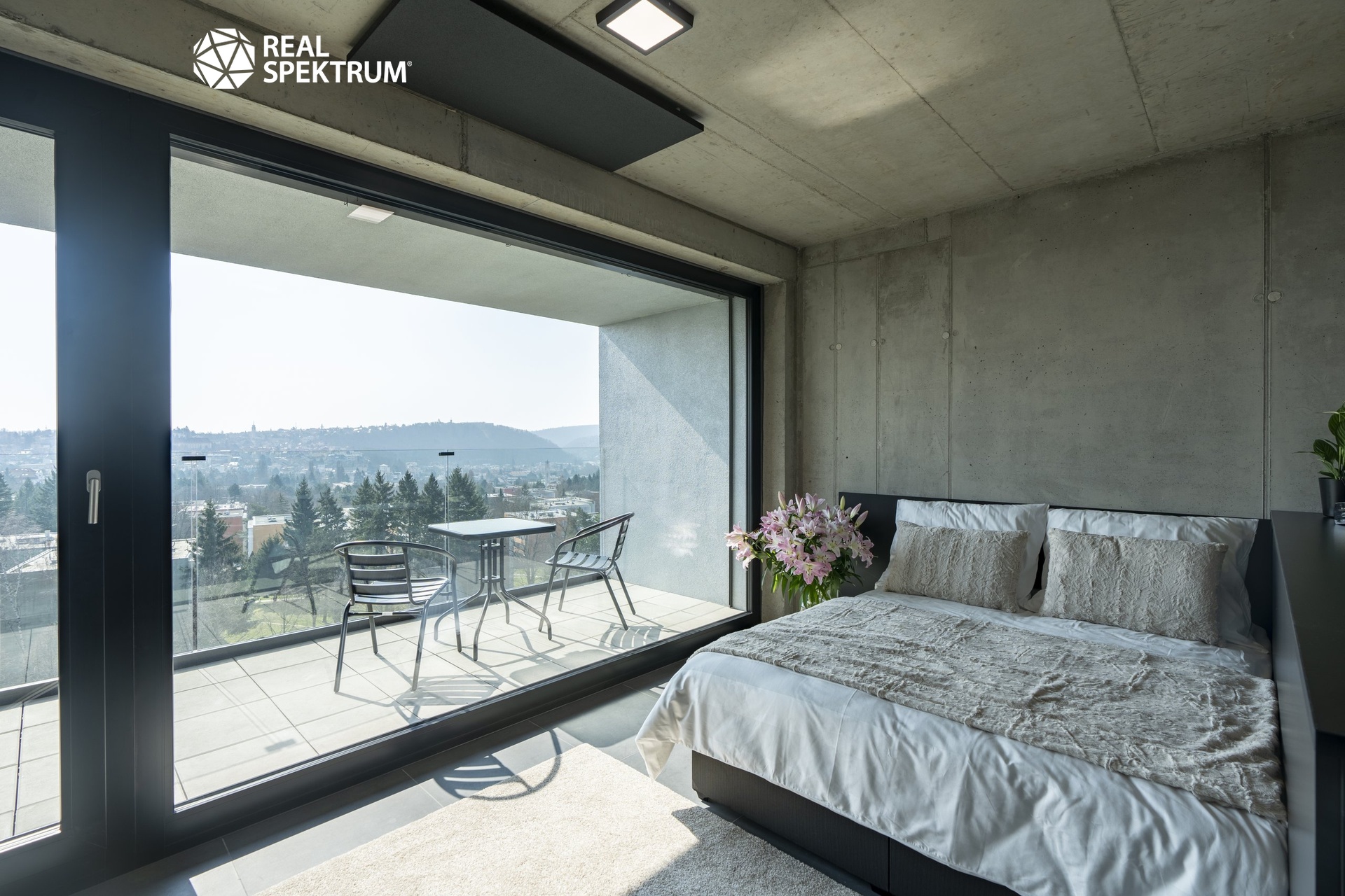 Foto_Lighthouse_Brno_DSC04058-HDR