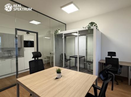 Pronájem kanceláře, 42 m²